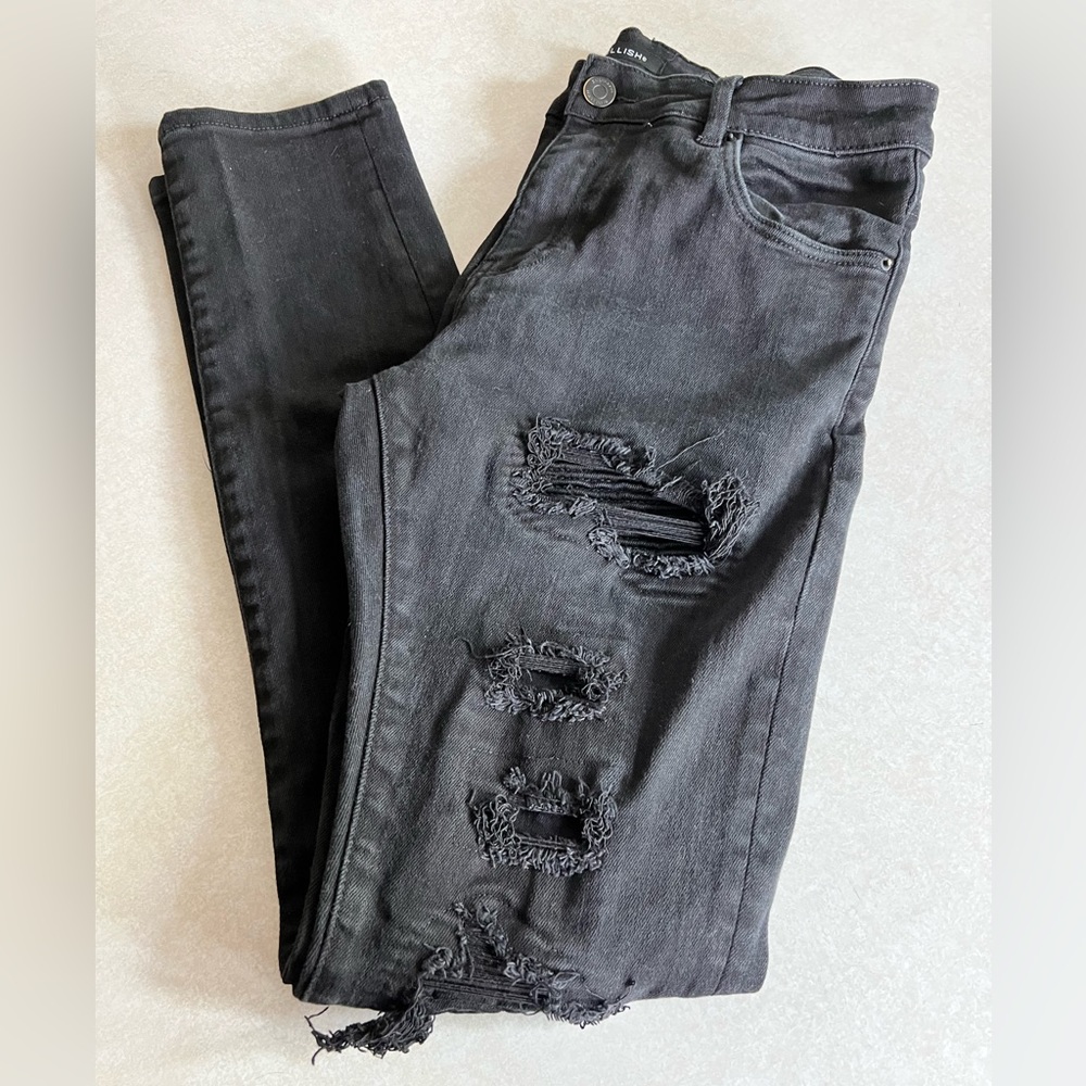 EMBELLISH MEN’S JEANS!